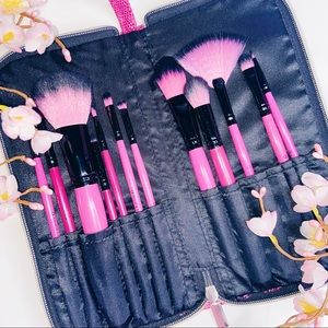 Royal & Langnickel Makeup Brush Set (BUNDLE)